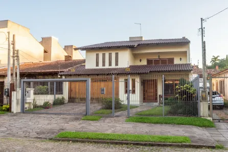 Casa com 5 Quartos à venda, 392m² no Vila Assunção, Porto Alegre