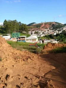 Lote/Terreno à venda, 260m² no Centro, Ervália