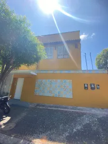 Prédio Residencial com 3 Quartos para alugar, 28m² no Horto, Teresina