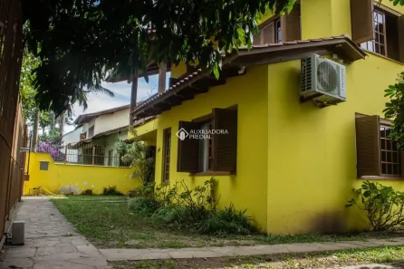 Casa com 4 Quartos à venda, 298m² no Parque Santa Fé, Porto Alegre