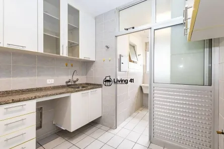 Apartamento com 3 Quartos para alugar, 66m² no Cabral, Curitiba