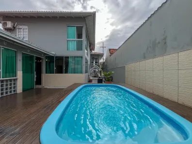 Casa com 4 Quartos à venda, 192m² no Ipiranga, São José