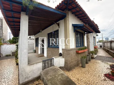 Sobrado com 4 Quartos à venda, 271m² no Centro, São Vicente
