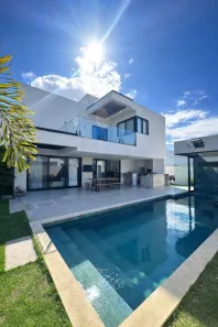 Casa de Condomínio com 5 Quartos à venda, 365m² no Jacuhy, Serra