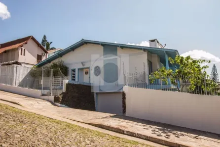 Casa com 3 Quartos à venda, 330m² no Feitoria, São Leopoldo