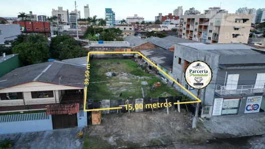 Lote/Terreno à venda, 592m² no Caiobá, Matinhos