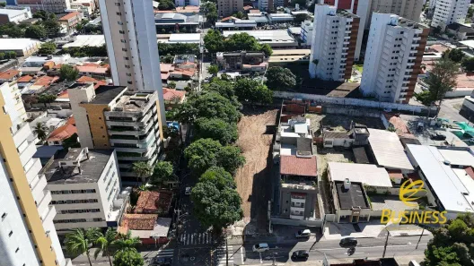 Lote/Terreno à venda, 2170m² no Dionisio Torres, Fortaleza