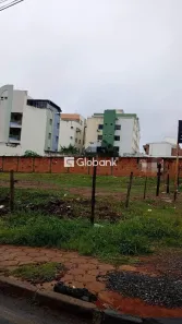 Lote/Terreno à venda, 910m² no Cidade Nova, Montes Claros
