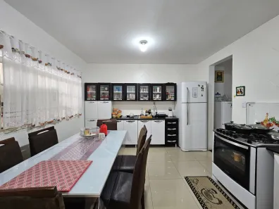 Sobrado com 3 Quartos à venda, 230m² no Ceilândia Sul, Brasília