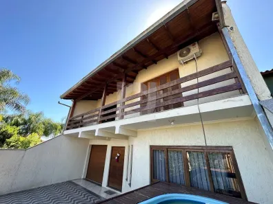 Casa com 4 Quartos à venda, 280m² no Loteamento Riva, Portão
