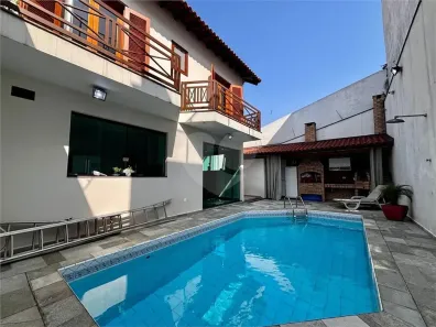 Sobrado com 4 Quartos à venda, 400m² no Jardim Guapira, São Paulo