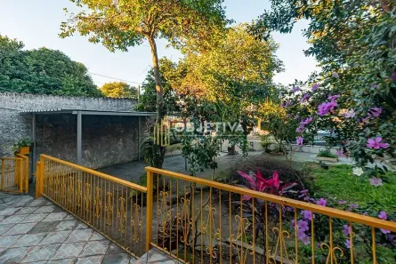 Casa com 2 Quartos à venda, 300m² no Rubem Berta, Porto Alegre