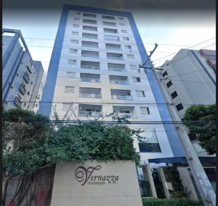 Apartamento com 2 Quartos à venda, 60m² no Vila Ipiranga, Londrina