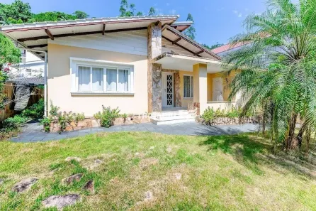 Casa com 4 Quartos à venda, 250m² no Ribeirão Fresco, Blumenau