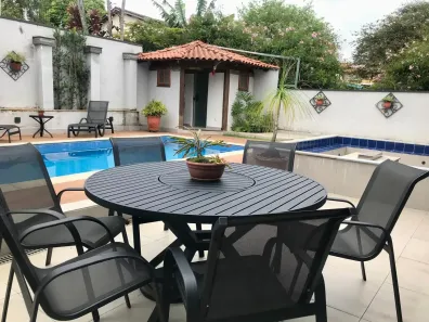 Casa de Condomínio com 4 Quartos à venda, 300m² no Alphaville, Santana de Parnaíba