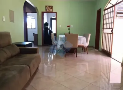 Casa com 4 Quartos à venda, 295m² no Diamante (Barreiro), Belo Horizonte