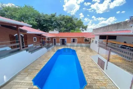 Casa com 3 Quartos para alugar, 250m² no Nova Gardênia, Atibaia