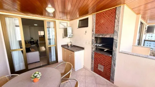 Apartamento com 3 Quartos para alugar, 104m² no Centro, Balneário Camboriú