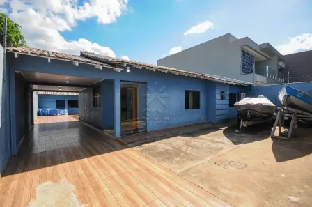 Casa com 4 Quartos à venda, 225m² no Lancaster, Foz do Iguaçu