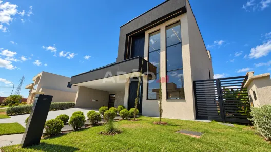 Casa de Condomínio com 4 Quartos à venda, 293m² no Jardins França, Goiânia