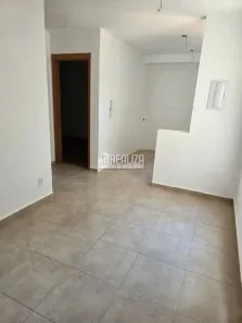 Apartamento com 2 Quartos para alugar, 45m² no Jardim do Lago, Uberaba