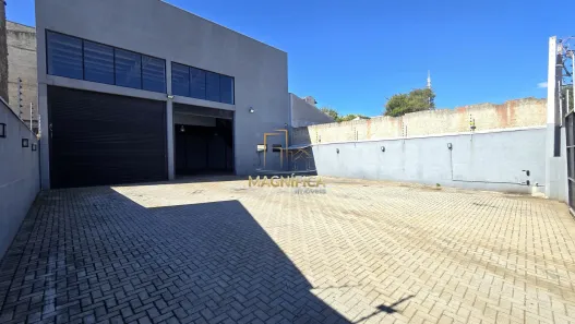 Galpão/Depósito/Armazém com 1 Quarto à venda, 285m² no Umbará, Curitiba