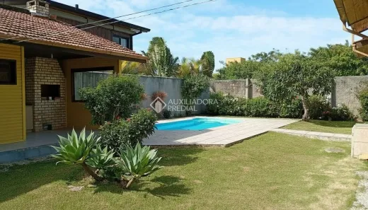 Casa com 4 Quartos à venda, 150m² no Morro das Pedras, Florianópolis