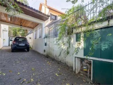 Casa com 4 Quartos à venda, 260m² no Pacaembu, São Paulo