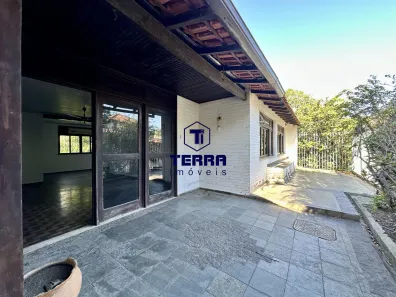 Casa com 5 Quartos à venda, 350m² no Maria Paula, Niterói