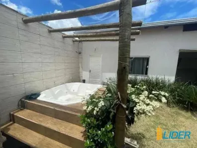 Casa com 3 Quartos à venda, 198m² no Jardim Europa, Uberlândia