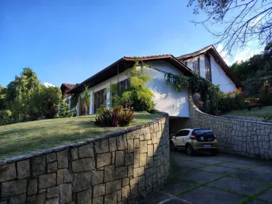 Casa com 4 Quartos à venda, 460m² no Braunes, Nova Friburgo