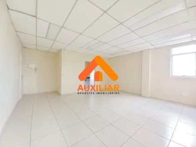 Sala Comercial para alugar, 58m² no Vila Mathias, Santos