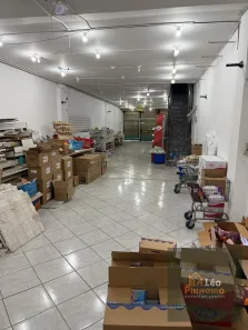 Ponto Comercial para alugar, 400m² no Centro, Macaé