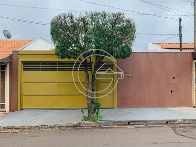 Casa com 2 Quartos à venda, 202m² no Centro, Marília