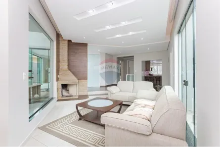 Casa com 5 Quartos à venda, 368m² no Boqueirão, Curitiba