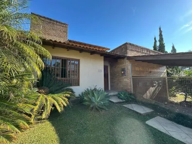 Casa de Condomínio com 3 Quartos à venda, 258m² no São Lucas, Viamão