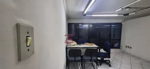 Sala Comercial à venda, 132m² no República, São Paulo