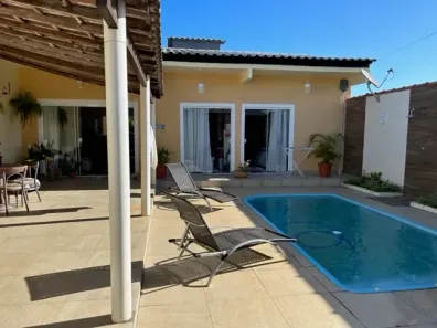Casa com 2 Quartos à venda, 120m² no Lagoa, Macaé