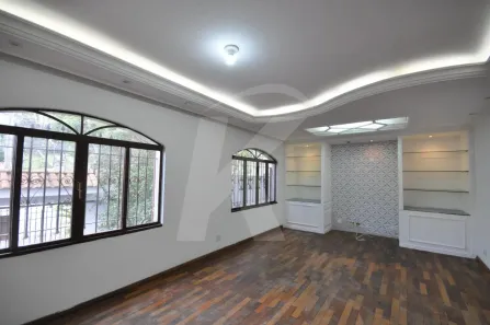 Sobrado com 4 Quartos para alugar, 237m² no Vila Albertina, São Paulo