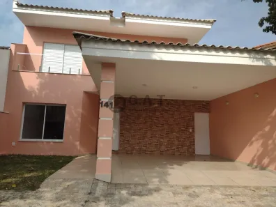 Casa de Condomínio com 3 Quartos para alugar, 215m² no Aparecidinha, Sorocaba
