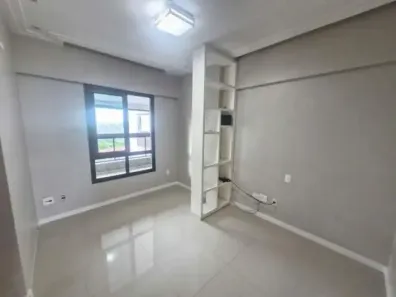Apartamento com 4 Quartos à venda, 210m² no Candeal, Salvador