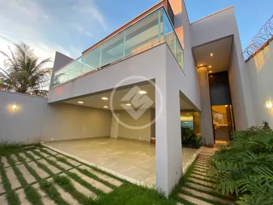 Sobrado com 4 Quartos à venda, 337m² no Pampulha, Uberlândia