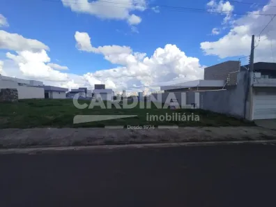 Lote/Terreno à venda, 250m² no Jardim Santa Júlia, São Carlos