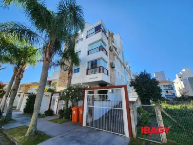 Apartamento com 3 Quartos para alugar, 110m² no Jurerê, Florianópolis
