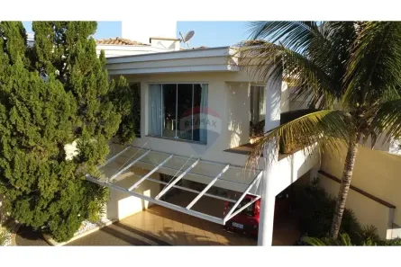 Casa de Condomínio com 4 Quartos à venda, 300m² no Piracicamirim, Piracicaba