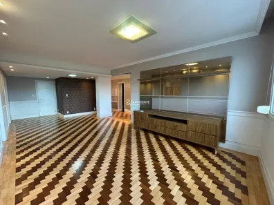 Apartamento com 4 Quartos para alugar, 155m² no Moinhos de Vento, Porto Alegre