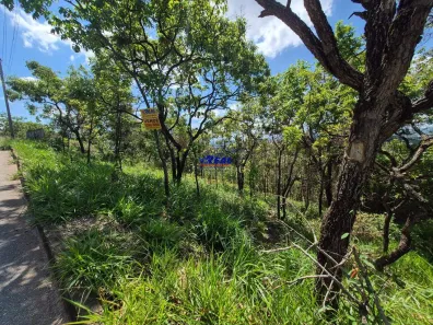 Lote/Terreno à venda, 1298m² no São João, Ibirité