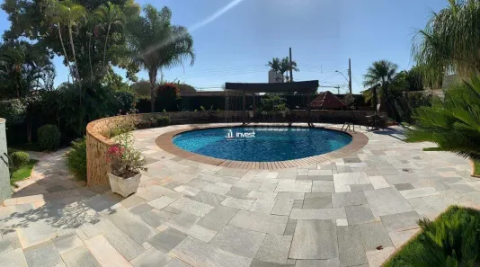 Casa com 4 Quartos à venda, 500m² no Mercês, Uberaba