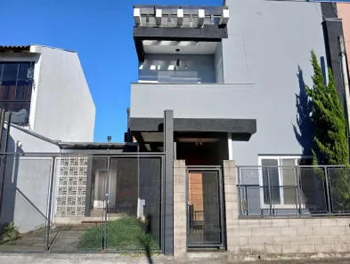 Sobrado com 3 Quartos à venda, 105m² no Parque da Matriz, Cachoeirinha