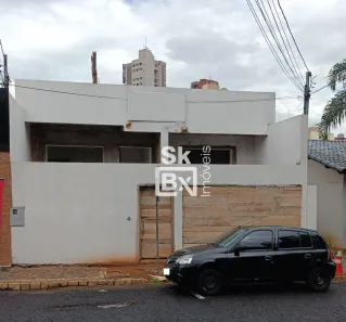 Casa com 3 Quartos à venda, 214m² no Osvaldo Rezende, Uberlândia